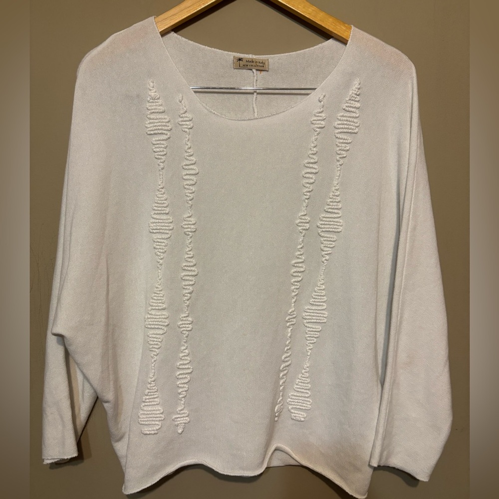 MADE IN ITALY Knit Lightweight Cotton Blend Sweater Top, Embroidered Design